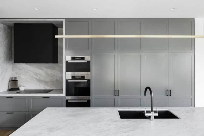 Ile kosztuje całkowity remont kuchni? Sprawdź szacunkowe ceny i porady