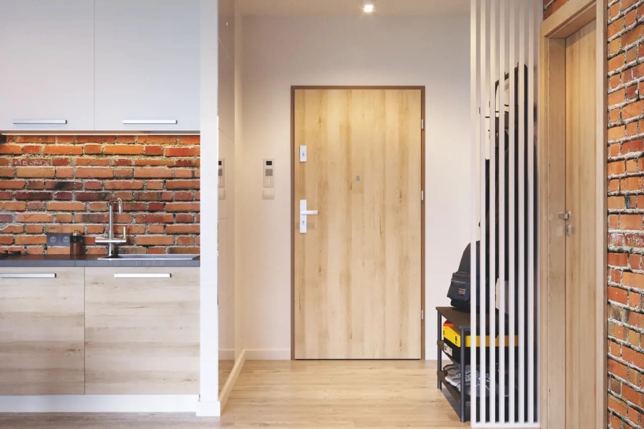 Jak wybrać drzwi wejściowe do mieszkania w bloku?