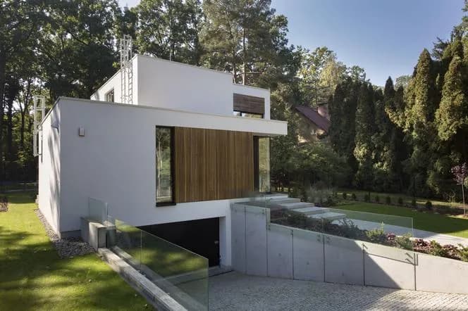 Czy dom z płaskim dachem jest tańszy? Odkryj ukryte koszty!