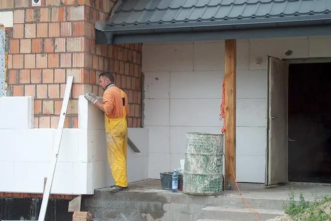 Jaki styropian na elewacje - wybierz najlepszy dla swojego domu