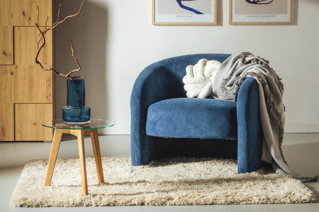 Dywany shaggy idealne do jesienno-zimowych aranżacji: poczuj miękkość pod stopami