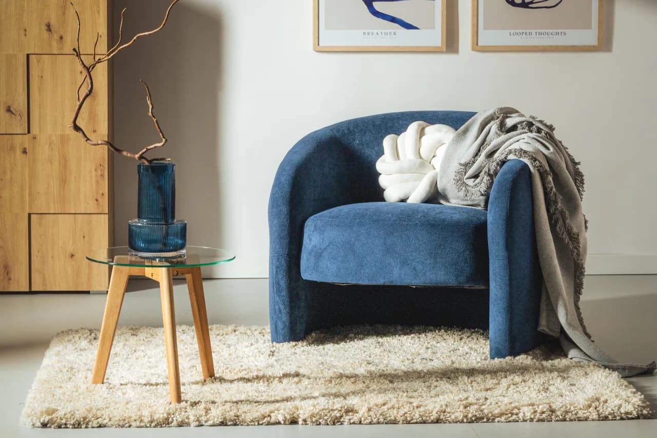 Dywany shaggy idealne do jesienno-zimowych aranżacji: poczuj miękkość pod stopami