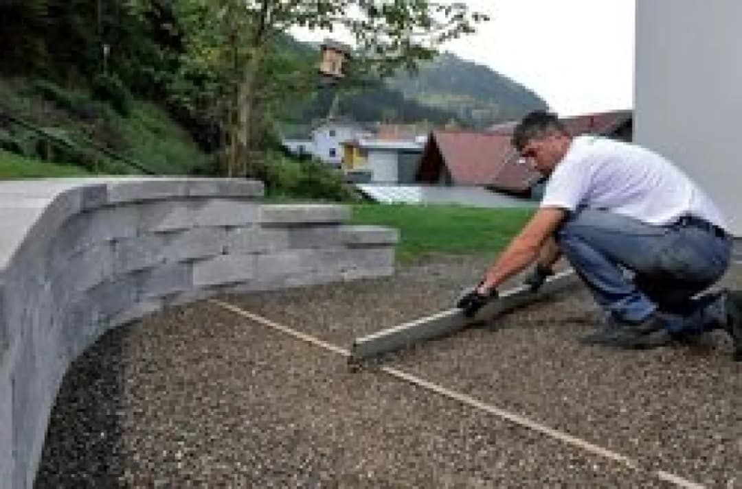 Jak zrobić podjazd pod krawężnik, aby ułatwić dostęp i uniknąć problemów