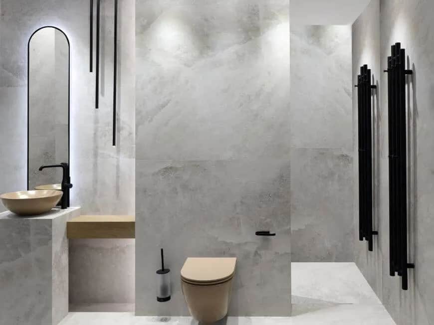 Ile kosztuje remont małej łazienki w bloku? Sprawdź ukryte wydatki