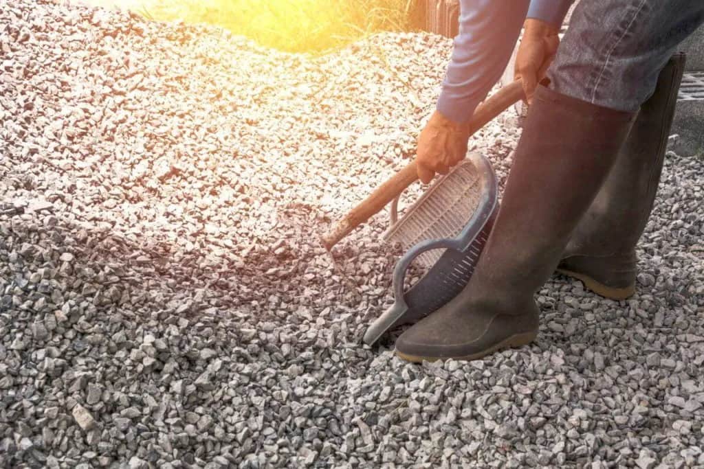 Ile kosztuje żwir na drogę? Sprawdź aktualne ceny i oszczędź na budowie